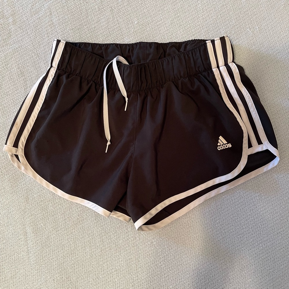 Adidas woman shorts